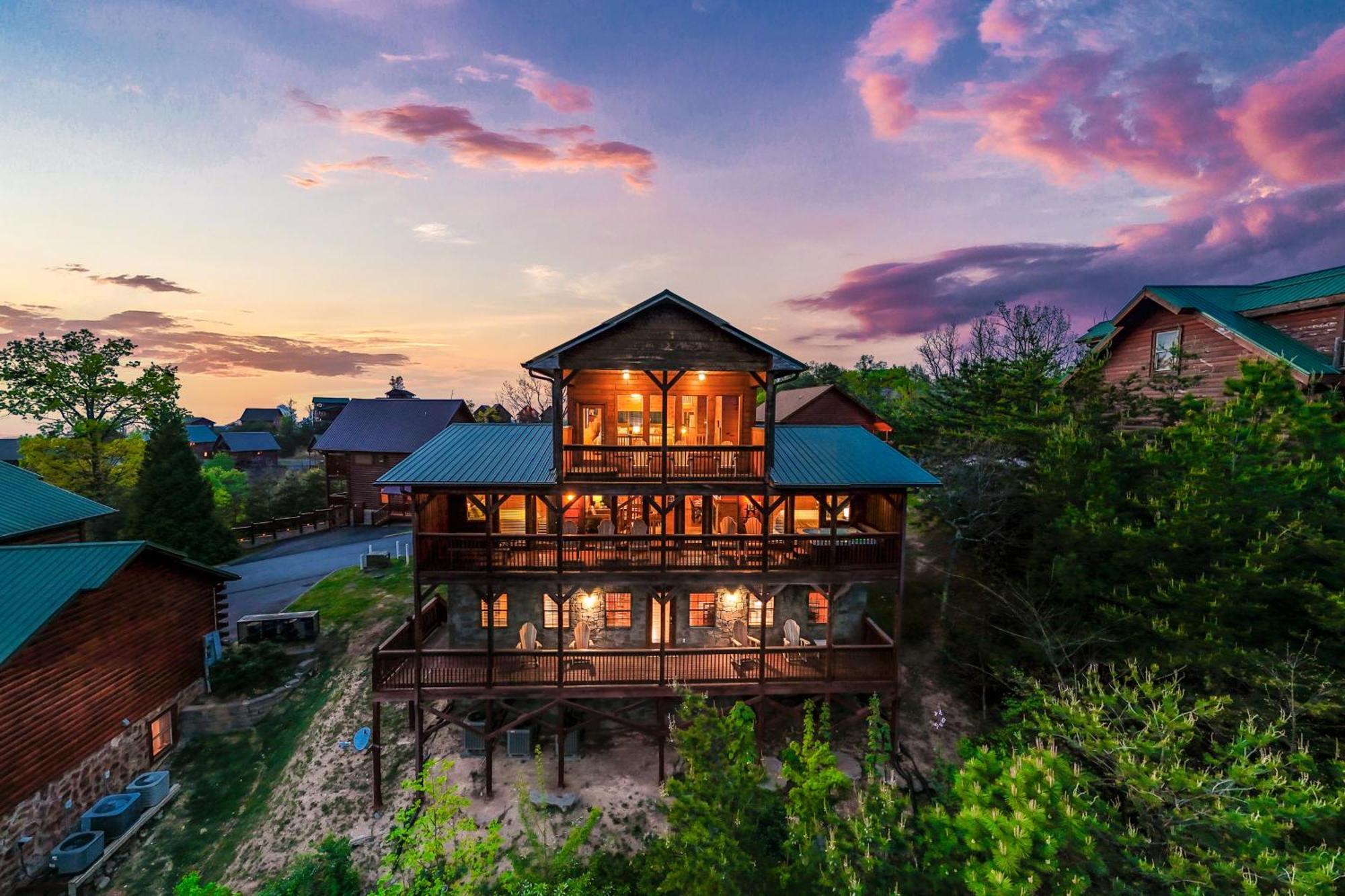 Grand View Lodge พิเจนฟอร์จ ภายนอก รูปภาพ